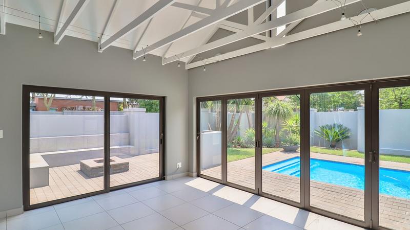 4 Bedroom Property for Sale in Midstream Hill Gauteng