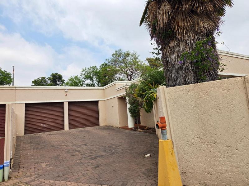 To Let 2 Bedroom Property for Rent in Edenvale Gauteng