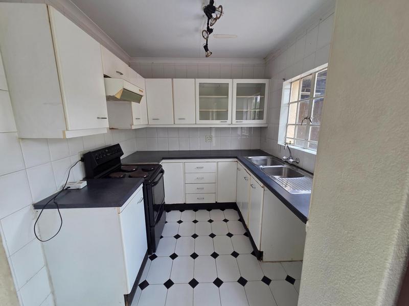 To Let 2 Bedroom Property for Rent in Edenvale Gauteng