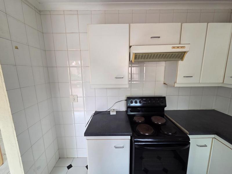 To Let 2 Bedroom Property for Rent in Edenvale Gauteng
