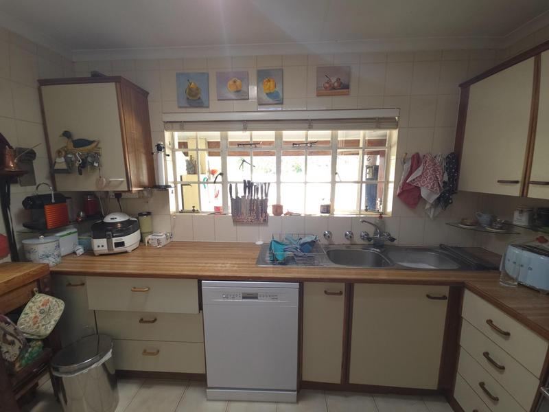 2 Bedroom Property for Sale in Magaliessig Gauteng