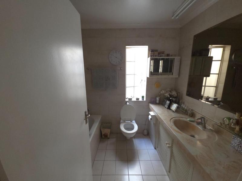 2 Bedroom Property for Sale in Magaliessig Gauteng
