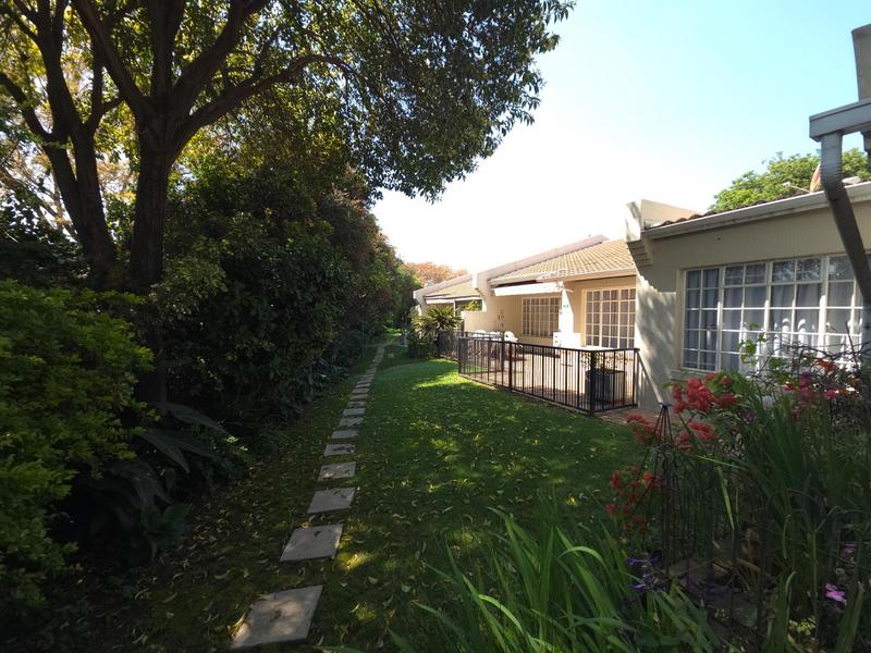 2 Bedroom Property for Sale in Magaliessig Gauteng