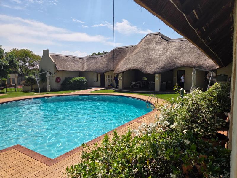 2 Bedroom Property for Sale in Magaliessig Gauteng