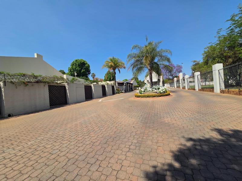 2 Bedroom Property for Sale in Magaliessig Gauteng