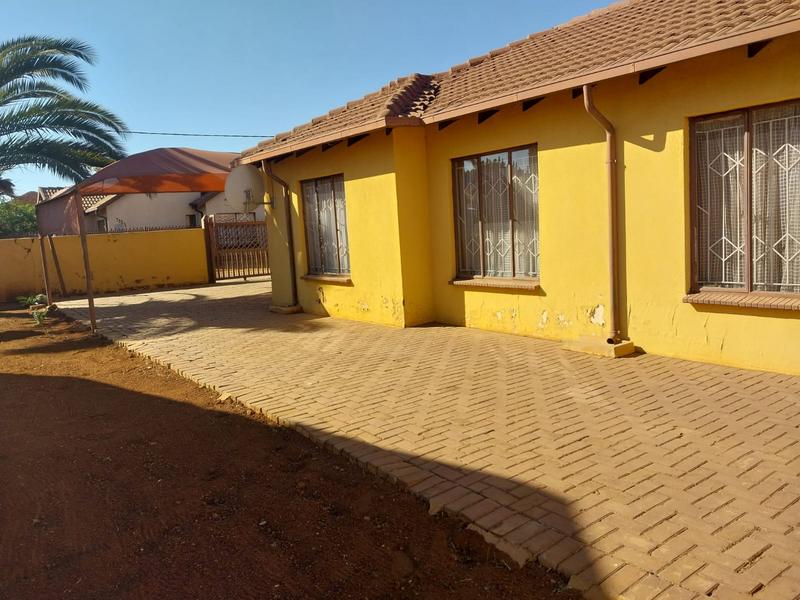 3 Bedroom Property for Sale in Soshanguve VV Gauteng
