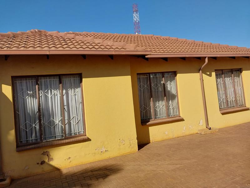 3 Bedroom Property for Sale in Soshanguve VV Gauteng
