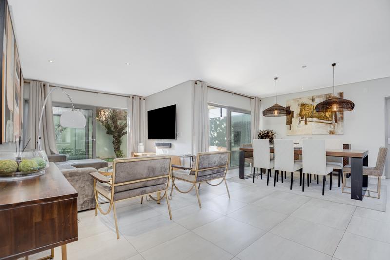 To Let 3 Bedroom Property for Rent in Craighall Park Gauteng