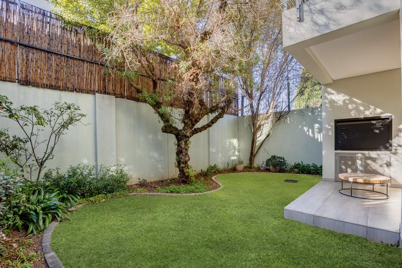 To Let 3 Bedroom Property for Rent in Craighall Park Gauteng