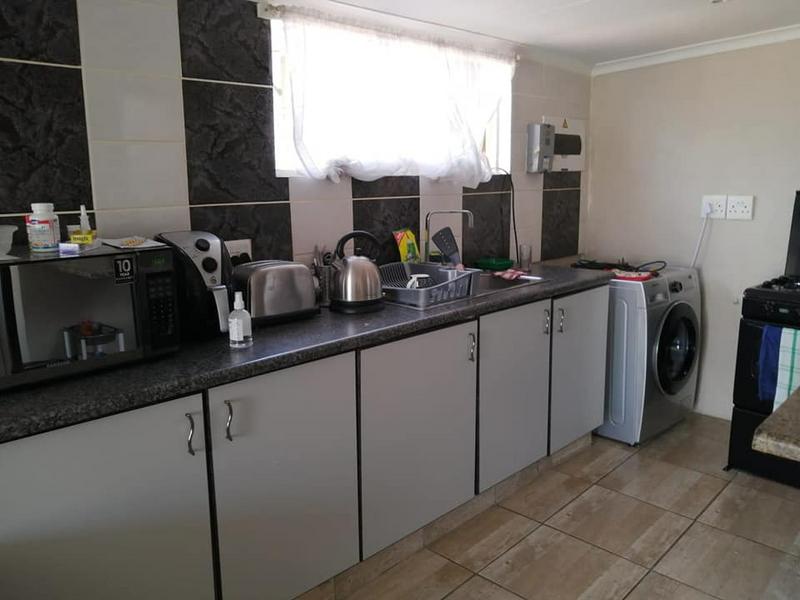 To Let 1 Bedroom Property for Rent in Homestead Gauteng