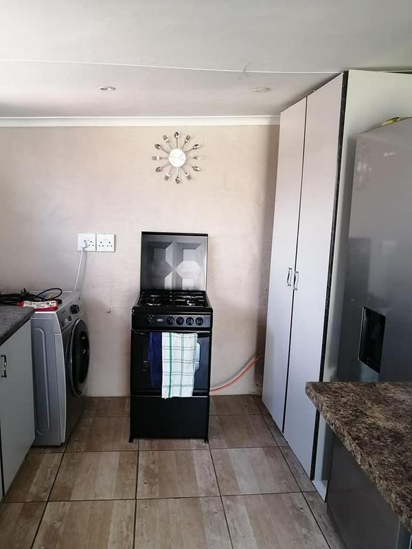 To Let 1 Bedroom Property for Rent in Homestead Gauteng