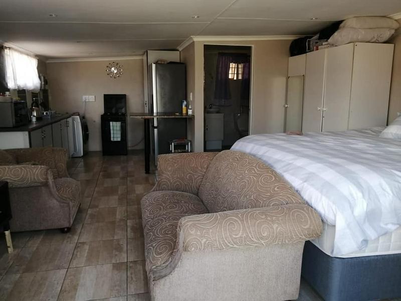 To Let 1 Bedroom Property for Rent in Homestead Gauteng