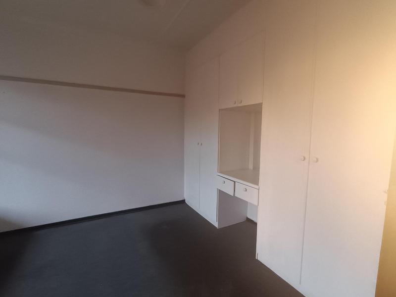 To Let 1 Bedroom Property for Rent in Sunnyridge Gauteng