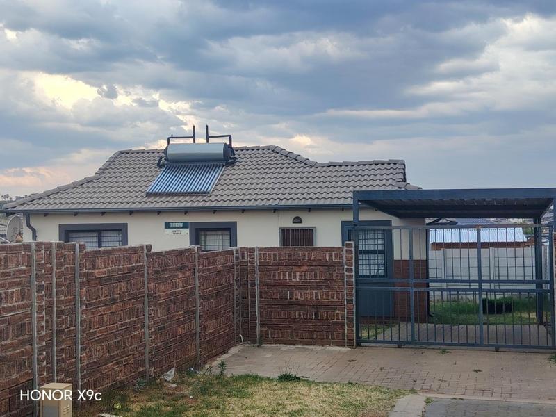 3 Bedroom Property for Sale in Mindalore Gauteng