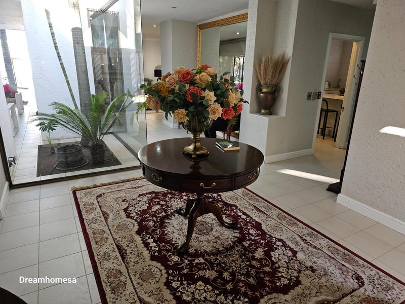 5 Bedroom Property for Sale in Sandown Gauteng