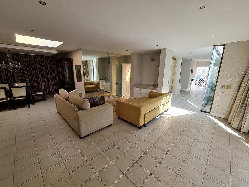 5 Bedroom Property for Sale in Sandown Gauteng