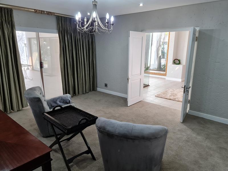 5 Bedroom Property for Sale in Sandown Gauteng
