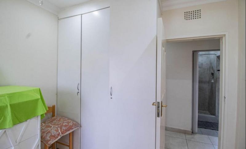4 Bedroom Property for Sale in General Albertspark Gauteng