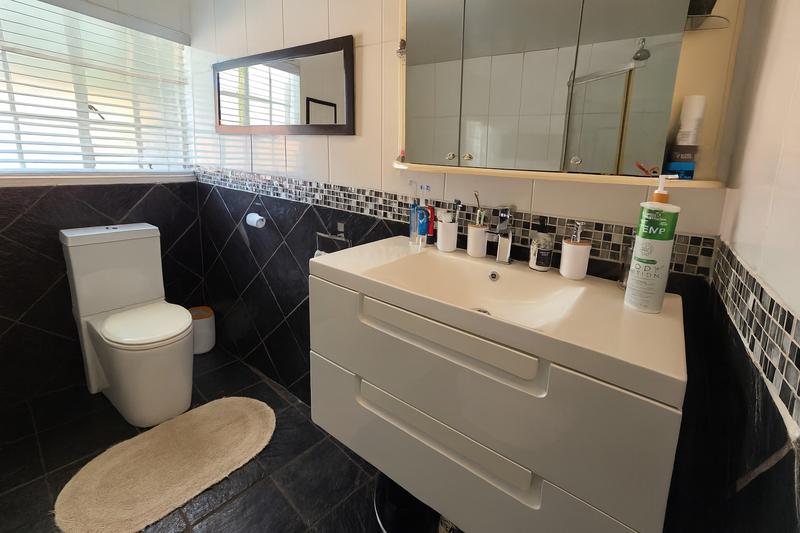 4 Bedroom Property for Sale in Newlands Gauteng