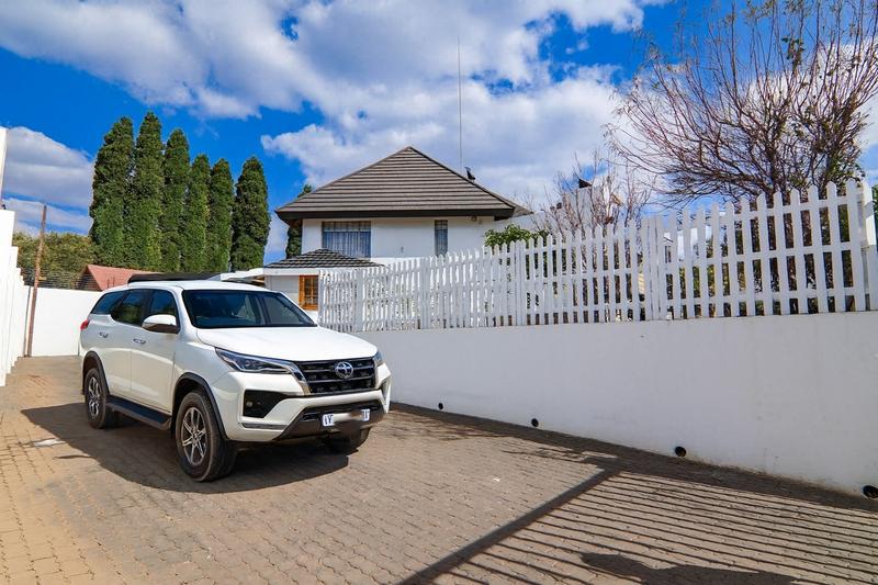4 Bedroom Property for Sale in Newlands Gauteng