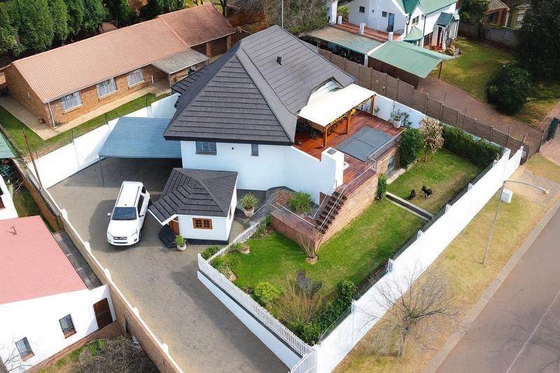 4 Bedroom Property for Sale in Newlands Gauteng