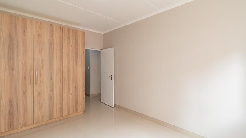 2 Bedroom Property for Sale in Erasmia Gauteng