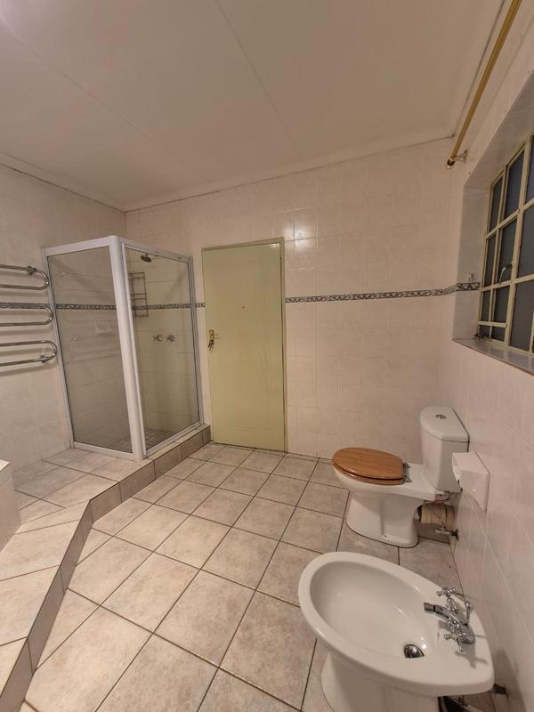 To Let 3 Bedroom Property for Rent in Eldoglen Gauteng