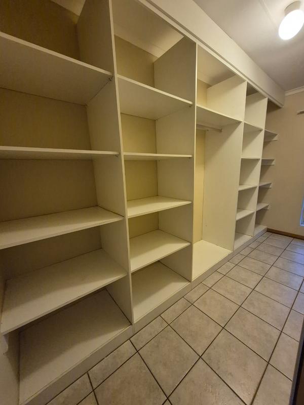 To Let 3 Bedroom Property for Rent in Eldoglen Gauteng