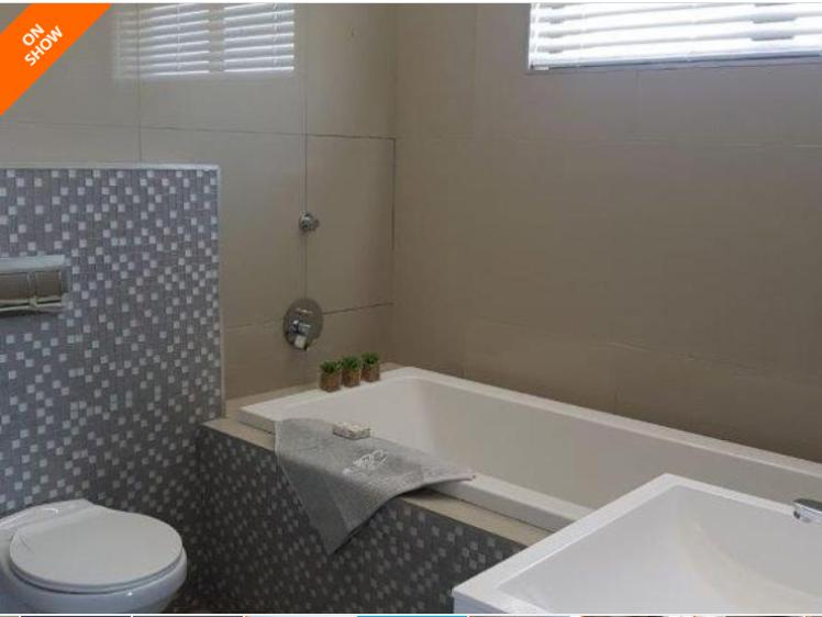 To Let 2 Bedroom Property for Rent in Equestria Gauteng