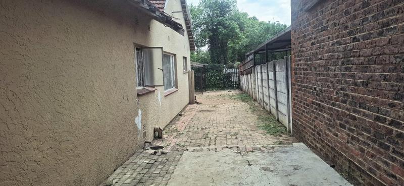 17 Bedroom Property for Sale in Kempton Park Ext 3 Gauteng