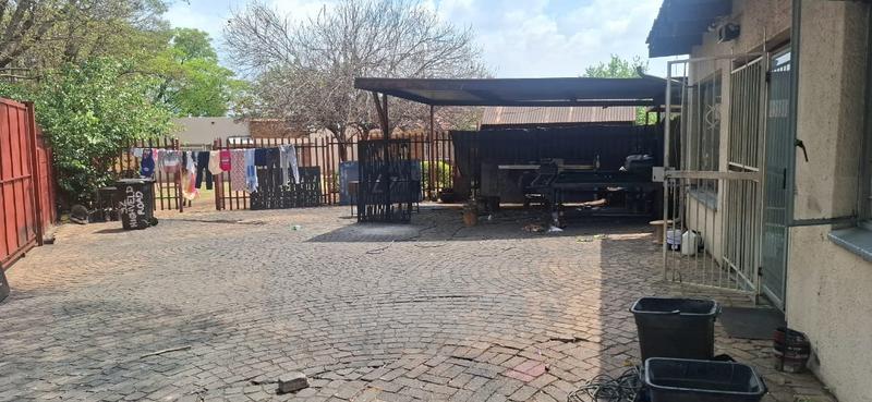 9 Bedroom Property for Sale in Kempton Park Ext 3 Gauteng