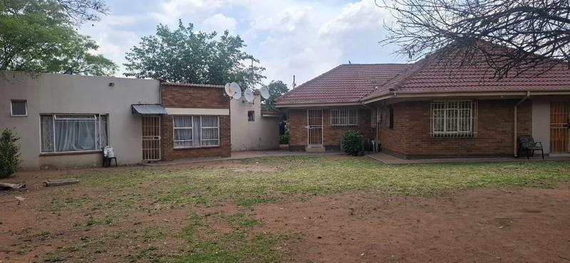 9 Bedroom Property for Sale in Kempton Park Ext 3 Gauteng