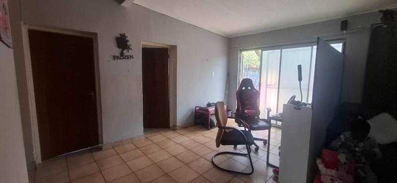 9 Bedroom Property for Sale in Kempton Park Ext 3 Gauteng