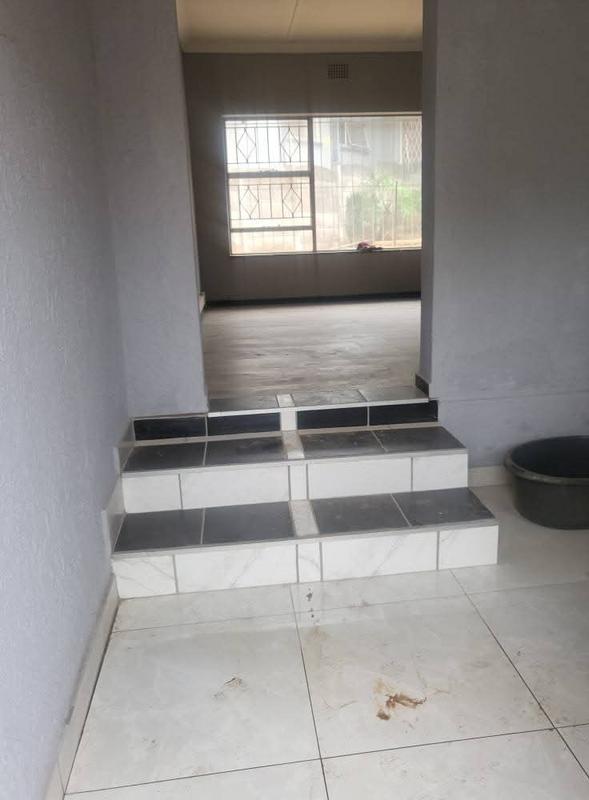 To Let 1 Bedroom Property for Rent in Woodmere Gauteng