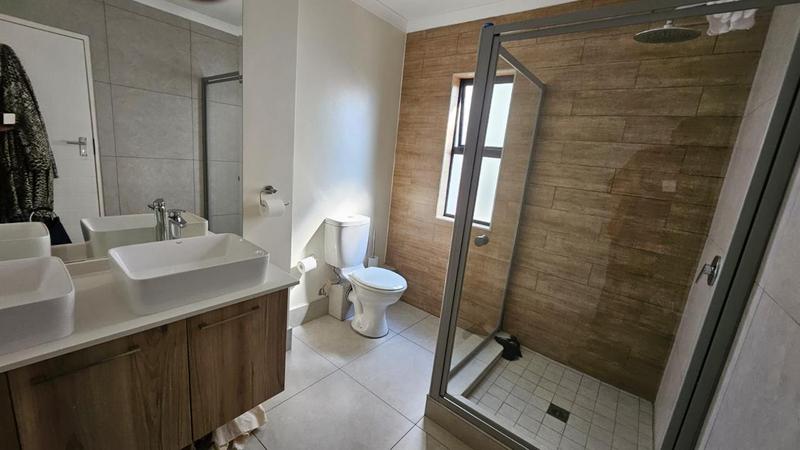To Let 3 Bedroom Property for Rent in Modderfontein Gauteng