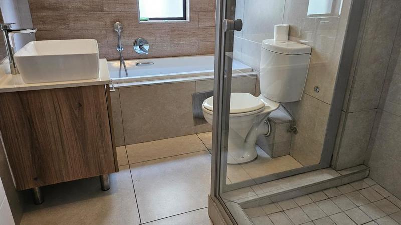 To Let 3 Bedroom Property for Rent in Modderfontein Gauteng
