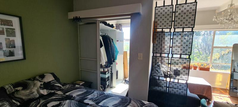 1 Bedroom Property for Sale in Wendywood Gauteng