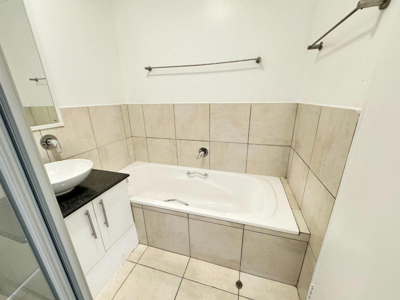 2 Bedroom Property for Sale in Edenburg Gauteng