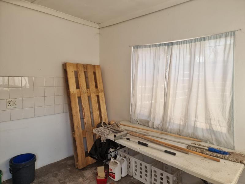 6 Bedroom Property for Sale in Dowerglen Gauteng