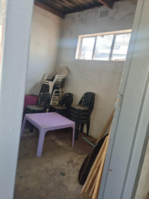 6 Bedroom Property for Sale in Dowerglen Gauteng
