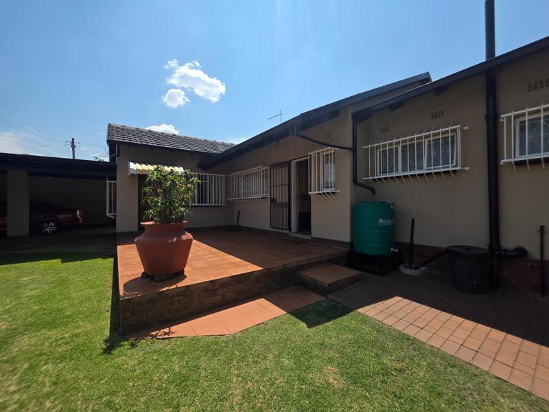 3 Bedroom Property for Sale in Elspark Gauteng