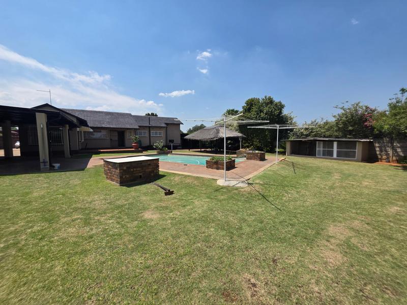 3 Bedroom Property for Sale in Elspark Gauteng