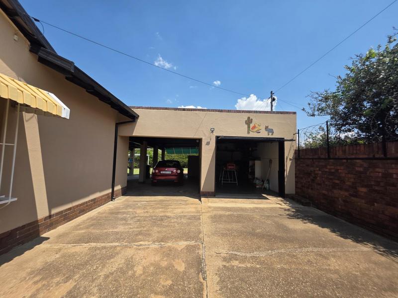 3 Bedroom Property for Sale in Elspark Gauteng