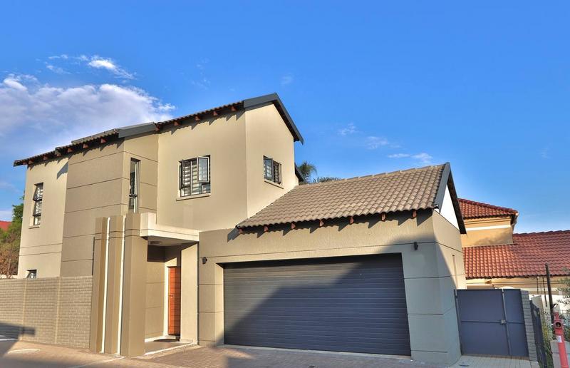 To Let 3 Bedroom Property for Rent in Craigavon Gauteng