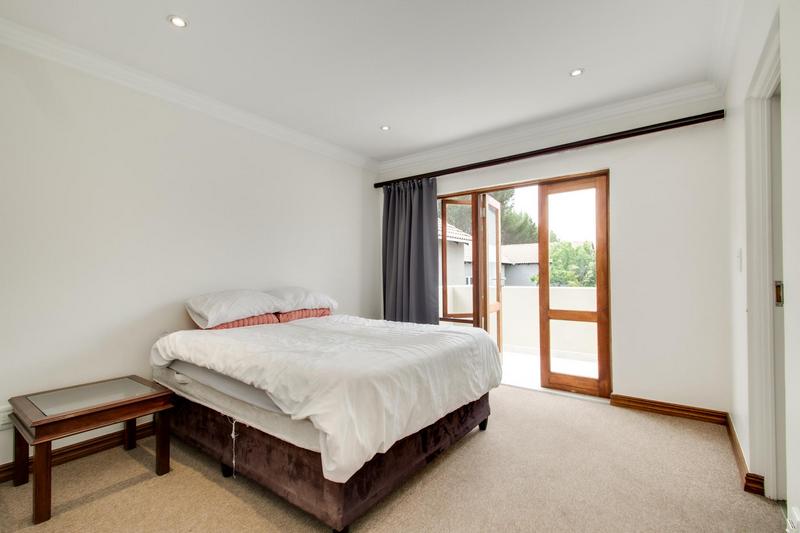 To Let 4 Bedroom Property for Rent in Broadacres Gauteng