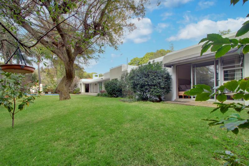 3 Bedroom Property for Sale in Bryanston Gauteng