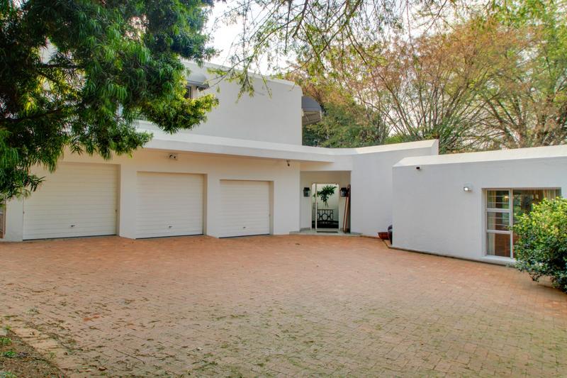 3 Bedroom Property for Sale in Bryanston Gauteng