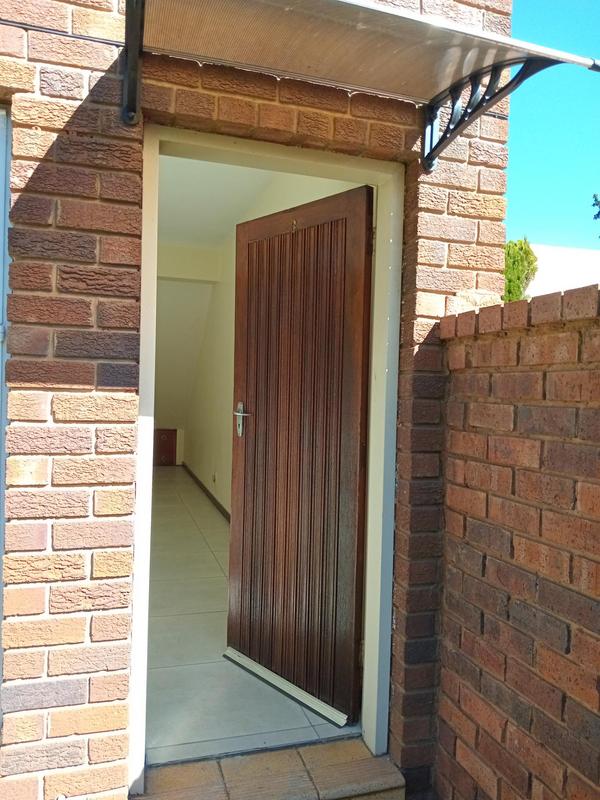 To Let 3 Bedroom Property for Rent in Capital Park Gauteng