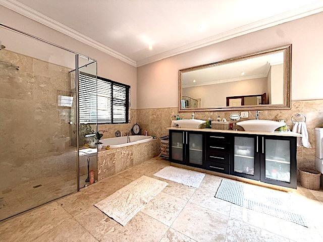 To Let 5 Bedroom Property for Rent in Bryanston Gauteng