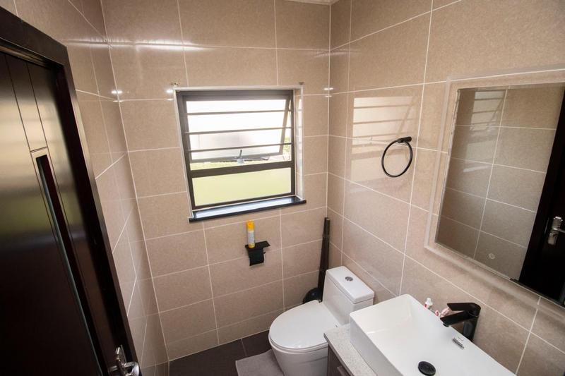4 Bedroom Property for Sale in Carlswald Gauteng
